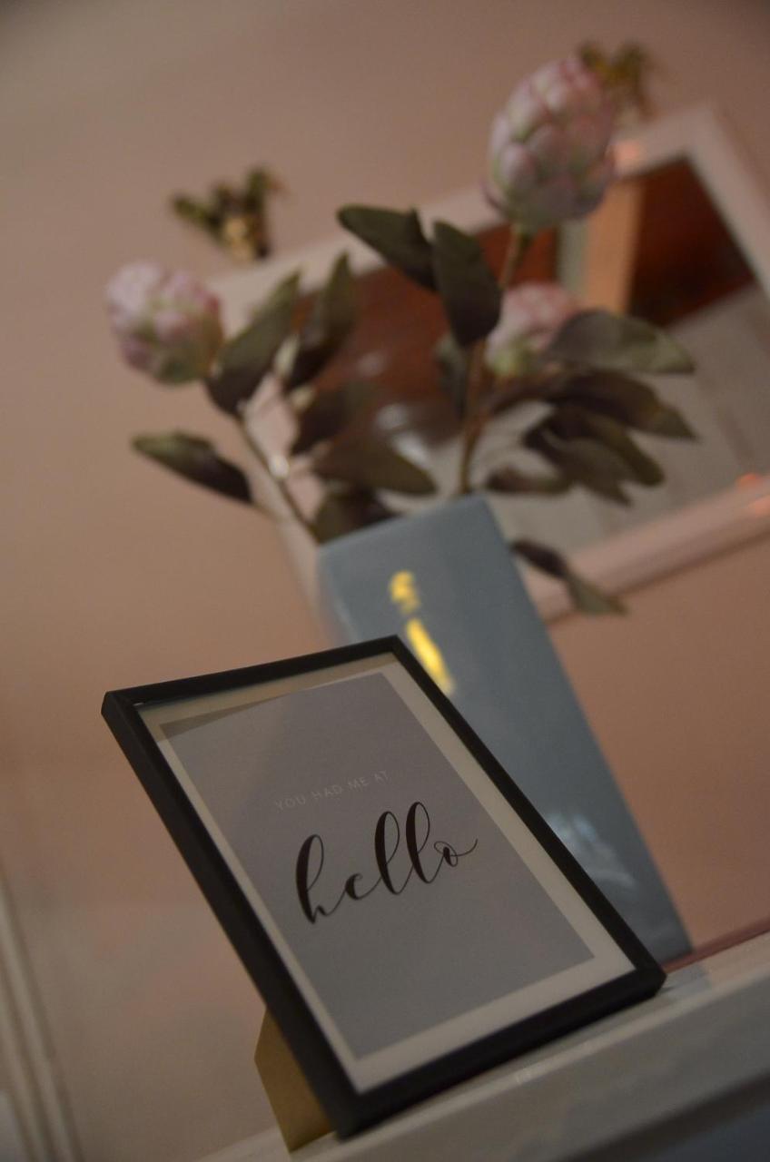באינה באשטה White Arrow Apartment מראה חיצוני תמונה